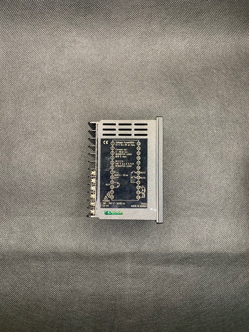 Điều khiển nhiệt độ Hanyoung AX2-3A